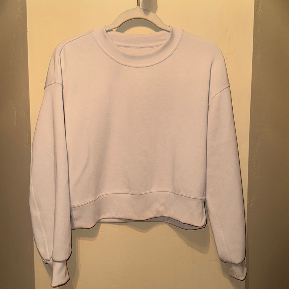 Lululemom Softstreme Cropped Crew